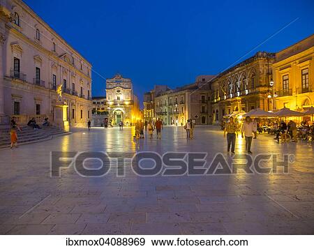 Stock Photo - Santa Lucia alla Badia on cathedral square, La Vergine del Piliere, Syracuse, Province of Syracuse, UNESCO World Heritage Site, island of Ortigia, Ortigia, Sicily, Italy, Europe. Fotosearch