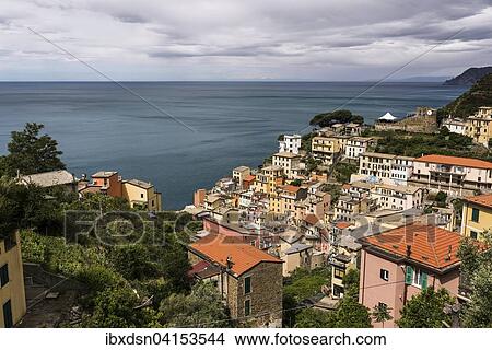 Picture - Townscape, Riomaggiore, La Spezia, Cinque Terre, Italy, Europe. Fotosearch