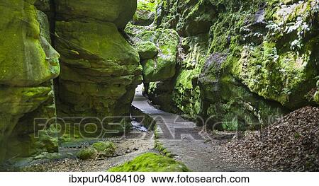 Stock Photo - Uttewalde rock arch in the Uttewalder Grund, between Uttewalde and Wehlen, Saxon Switzerland, Saxony, Germany, Europe. Fotosearch