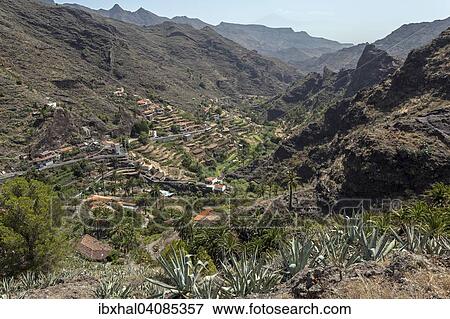 View from the trail between the Mirador Degollada de Paraza and La Laja on La Laja and onto the Barranco de La Laja, La Gomera, Canary Islands, Spain, Europe View Large Photo Image Stock Photo - View from the trail between the Mirador Degollada de Paraza and La Laja on La Laja and onto the Barranco de La Laja, La Gomera, Canary Islands, Spain, Europe. Fotosearch