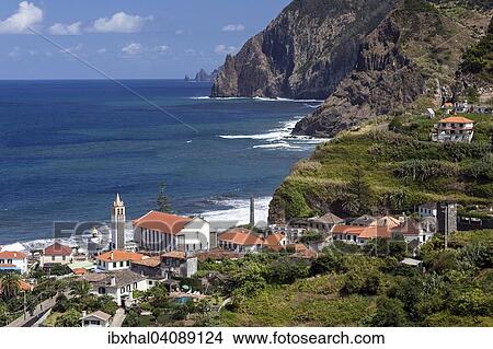 Picture - View on Porta da Cruz and cliffs, Madeira, Portugal, Europe. Fotosearch