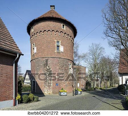 Stock Image - Diebesturm or Geuturm tower from the medieval city-fortifications, Borken, Muensterland, North Rhine-Westphalia, Germany, Europe. Fotosearch