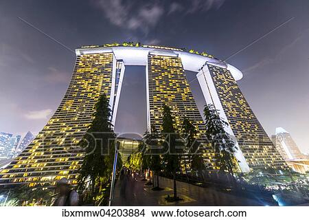 Marina Bay Sands Hotel at night, Singapore, Asia View Large Photo Image Picture - Marina Bay Sands Hotel at night, Singapore, Asia. Fotosearch
