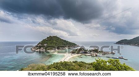 Stock Photo - View across Koh Nang Yuan or Nangyuan, near Koh Tao, Gulf of Thailand, Thailand, Asia. Fotosearch