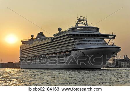 Stock Image - Azura, cruise ship, built in 2010, 290m, 3100 passengers, departing, Venice, Veneto, Italy, Europe. Fotosearch