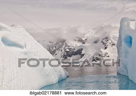 Stock Image - Bahia Paraiso, Paradise Bay, Antarctic Peninsula, Antarctica. Fotosearch