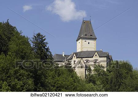 Stock Image - Burg Ottenstein Castle on the Kamp river, Waldviertel Region, forest quarter, Lower Austria, Austria, Europe. Fotosearch