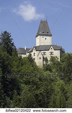 Stock Image - Castle Ottenstein Castle on the Kamp river, Waldviertel Region, forest quarter, Lower Austria, Austria, Europe. Fotosearch