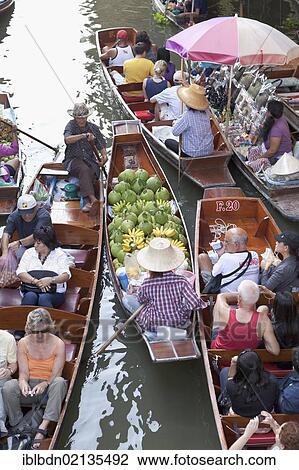 Stock Image - Damnoen Saduak floating market near Bangkok, Thailand, Asia. Fotosearch