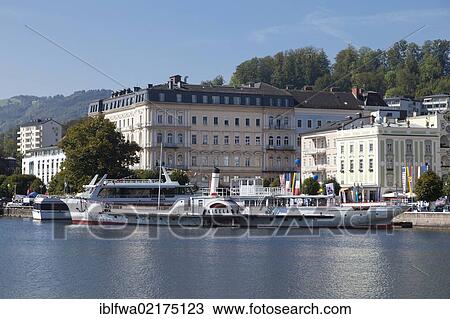 Stock Image - Gmunden on Lake Traunsee, Salzkammergut Region, Upper Austria, Austria, Europe. Fotosearch