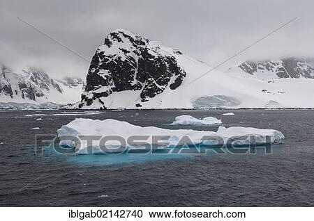 Stock Image - Ice floe, Cuverville Island, Antarctic Peninsula. Fotosearch