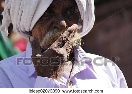 Stock Image - Man with a beard, Pashupatinath, Kathmandu, Nepal, Asia. Fotosearch
