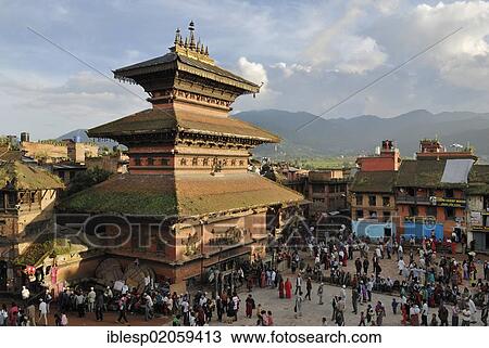Stock Image - Nyatapola Pagoda, Taumadhi Square, Bhaktapur, Kathmandu Valley, Nepal, Asia. Fotosearch