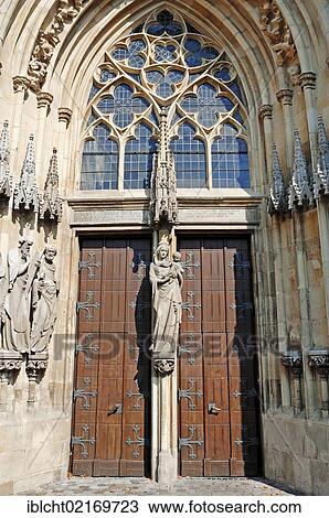 Portal of the Church of Our Lady, Muenster, Muensterland, North Rhine-Westphalia, Germany, Europe View Large Photo Image Stock Image - Portal of the Church of Our Lady, Muenster, Muensterland, North Rhine-Westphalia, Germany, Europe. Fotosearch