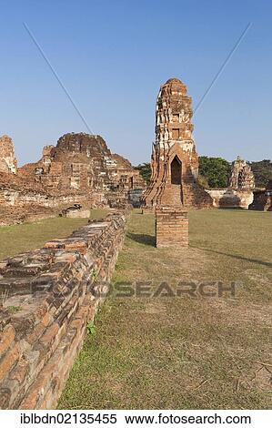 The ruins of Wat Phra Mahathat, Ayutthaya, Thailand, Asia View Large Photo Image Stock Photography - The ruins of Wat Phra Mahathat, Ayutthaya, Thailand, Asia. Fotosearch