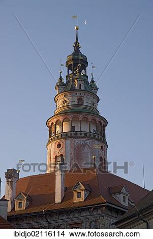 Picture - Tower of the castle of &#268; eský, Cesky Krumlov, Jiho&#269; eský, Jihocesky kraj, South Bohemia, Czech Republic, Europe. Fotosearch