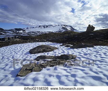 Stock Photograph - View towards Fannaråken Mountain and Fannråkbreen Glacier, Sognefjell, Sogn og Fjordane, Norway, Scandinavia, Europe. Fotosearch