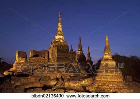 Stock Image - Wat Phra Si Sanphet at night, Ayutthaya, Thailand, Asia. Fotosearch