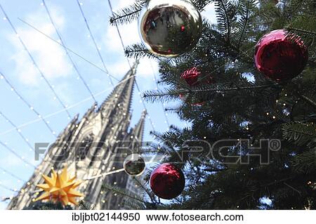 Christmas market at Cologne Cathedral, Cologne, North Rhine-Westphalia, Germany, Europe View Large Photo Image Stock Image - Christmas market at Cologne Cathedral, Cologne, North Rhine-Westphalia, Germany, Europe. Fotosearch