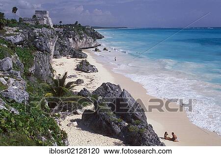 Stock Image - El Castillo Mayan Temple of Tulum on the Caribbean Coast, Riviera Maya, Quintana Roo, Yucatan Peninsula, Mexico, North America. Fotosearch