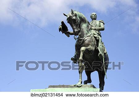 Picture - Equestrian statue of King William II, Koning Willem II, Den Haag, The Hague, Holland, Netherlands, Benelux, Europe. Fotosearch