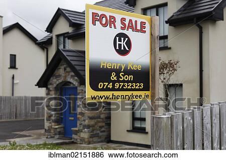 Stock Photograph - For Sale sign, house sale, Glencolumbcille, also Glencolumbkille, County Donegal, Ireland, Europe, PublicGround, Europe. Fotosearch