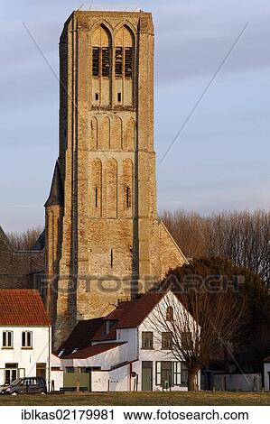 Stock Image - Medieval town of Damme, Onze-Lieve-Vrouwkerk, Church of Our Lady, West Flanders, Belgium, Europe. Fotosearch