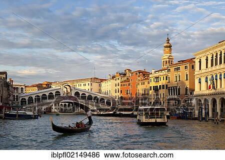 Stock Photograph - Rialto Bridge, Grand Canal, Venice, Italy, Europe. Fotosearch