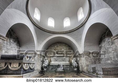 The Glucksborgian Chapel in Roskilde Cathedral, Roskilde, Denmark, Europe View Large Photo Image Stock Image - The Glucksborgian Chapel in Roskilde Cathedral, Roskilde, Denmark, Europe. Fotosearch