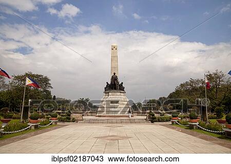 Stock Image - The Rizal Monument in Rizal Park or Luneta, Manila, Philippines, Asia. Fotosearch
