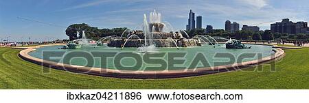 Buckingham Fountain and skyline, Chicago, Illinois, USA, America, North America View Large Photo Image Stock Photograph - Buckingham Fountain and skyline, Chicago, Illinois, USA, America, North America. Fotosearch