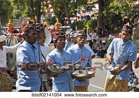 Gamelan orchestra, Singaraja, North Bali, Bali, Indonesia, Southeast Asia, Asia View Large Photo Image Picture - Gamelan orchestra, Singaraja, North Bali, Bali, Indonesia, Southeast Asia, Asia. Fotosearch