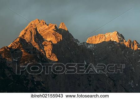 Grosser und Kleiner Bettelwurf Mountains, with Hundskopf Mountain in the front, as seen from Vomperberg Mountain, Karwendel Mountains, Tyrol, Austria, Europe View Large Photo Image Stock Image - Grosser und Kleiner Bettelwurf Mountains, with Hundskopf Mountain in the front, as seen from Vomperberg Mountain, Karwendel Mountains, Tyrol, Austria, Europe. Fotosearch