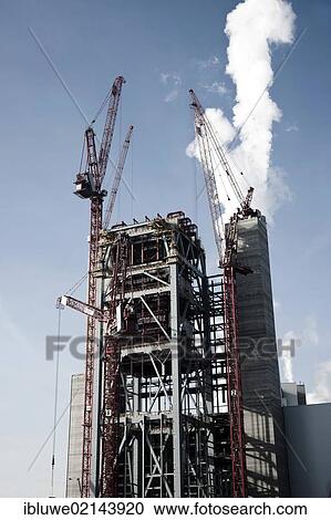 Stock Image - New construction of Block 9 of the GKM Mannheim Power Plant in Mannheim, Baden-Wuerttemberg, Deutschlsnd, Europe. Fotosearch