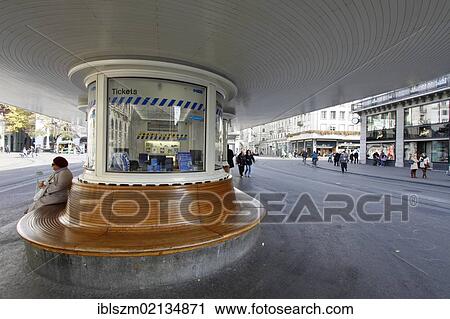 Paradeplatz square Tram stop, Zuerich, Zurich, Switzerland, Europe View Large Photo Image Stock Image - Paradeplatz square Tram stop, Zuerich, Zurich, Switzerland, Europe. Fotosearch