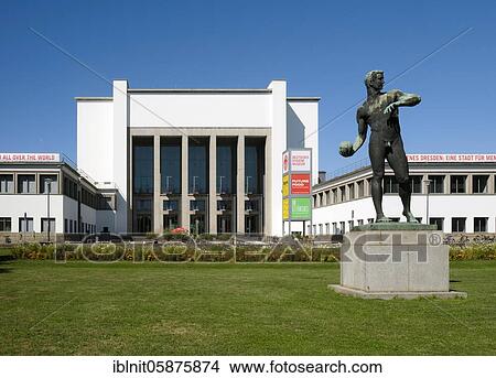 Picture - Sculpture discus thrower, German Hygiene Museum, Dresden, Saxony, Germany, Europe. Fotosearch
