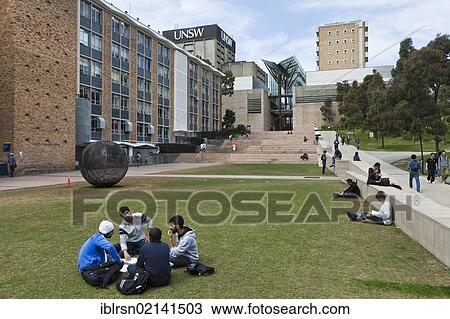 Stock Image - Students on the campus of the University of New South Wales, UNSW, Sydney, New South Wales, Australia, Oceania. Fotosearch