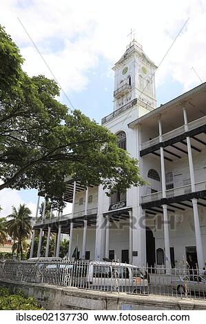 The House of Wonders, Beit el-Ajaib, now the National Museum, Stone Town, Zanzibar, Tanzania, Africa View Large Photo Image Stock Image - The House of Wonders, Beit el-Ajaib, now the National Museum, Stone Town, Zanzibar, Tanzania, Africa. Fotosearch