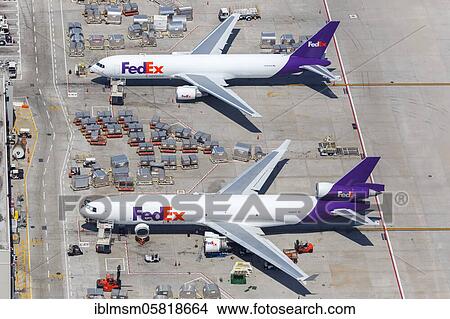 A McDonnell Douglas MD-11 aircraft with registration number N585FE at Los Angeles Airport (LAX) in the, Los Angeles, USA, North America View Large Photo Image Picture - A McDonnell Douglas MD-11 aircraft with registration number N585FE at Los Angeles Airport (LAX) in the, Los Angeles, USA, North America. Fotosearch