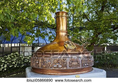 Artistically designed brew kettle in front of the administration of Warsteiner Brauerei, Warstein, Sauerland, North Rhine-Westphalia, Germany, Europe View Large Photo Image Stock Image - Artistically designed brew kettle in front of the administration of Warsteiner Brauerei, Warstein, Sauerland, North Rhine-Westphalia, Germany, Europe. Fotosearch