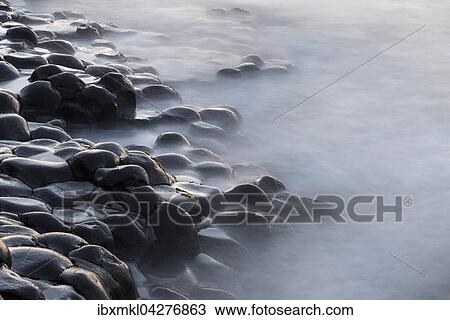 Basaltsaulen, umspult von Meerwasser, County Antrim, Nordirland, Grossbritannien, Europa View Large Photo Image Stock Image - Basaltsaulen, umspult von Meerwasser, County Antrim, Nordirland, Grossbritannien, Europa. Fotosearch