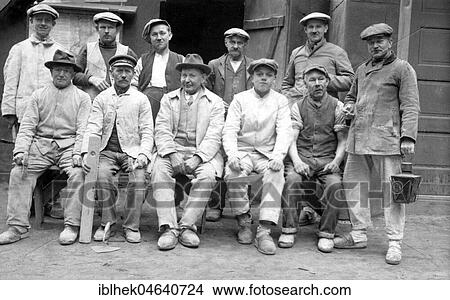 Picture - Group picture, construction workers, 1930s, exact location unknown, Germany, Europe. Fotosearch