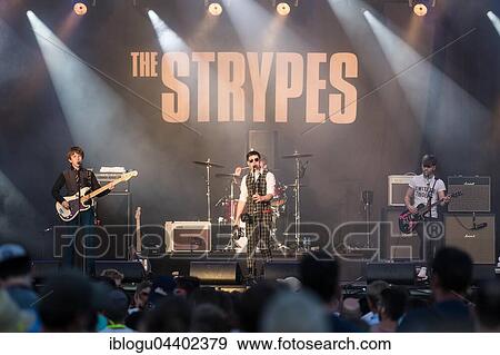 Irish rhythm and blues band The Strypes live at the 26th Heitere Open Air in Zofingen, Aargau, Switzerland: Ross Farrelly, vocals and harmonica Josh McClorey, guitar Pete O' Hanlon, bass Evan Walsh, drums View Large Photo Image Stock Photo - Irish rhythm and blues band The Strypes live at the 26th Heitere Open Air in Zofingen, Aargau, Switzerland: Ross Farrelly, vocals and harmonica Josh McClorey, guitar Pete O' Hanlon, bass Evan Walsh, drums. Fotosearch