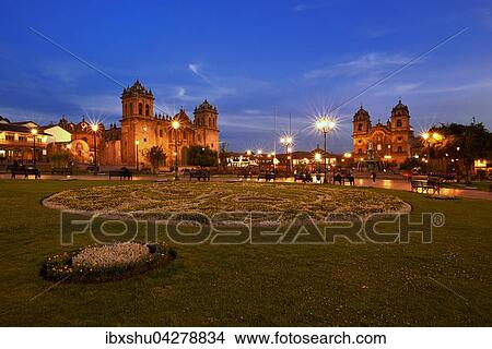 Kathedrale und Kirche Iglesia La Compania de Jesus bei Dammerung, Plaza de Armas, Cusco, Provinz Cusco, Peru, Sudamerika View Large Photo Image Picture - Kathedrale und Kirche Iglesia La Compania de Jesus bei Dammerung, Plaza de Armas, Cusco, Provinz Cusco, Peru, Sudamerika. Fotosearch