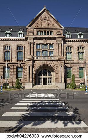 Konzernzentrale Bayer AG, Leverkusen, Nordrhein-Westfalen, Deutschland, Europa View Large Photo Image Stock Image - Konzernzentrale Bayer AG, Leverkusen, Nordrhein-Westfalen, Deutschland, Europa. Fotosearch