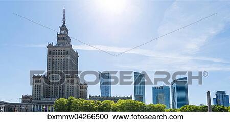 Stock Image - Kulturpalast, Wissenschaftspalast sowie Hochhauser, Skyline, Warschau, Masowien, Polen, Europa. Fotosearch