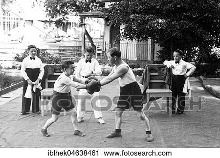 Lilliputian at boxing, 1930, 1930s, exact location unknown, Germany, Europe View Large Photo Image Stock Image - Lilliputian at boxing, 1930, 1930s, exact location unknown, Germany, Europe. Fotosearch