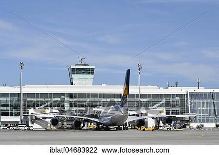 Stock Image - Lufthansa, Airbus, A380-800, at check-in position at satellite building (Terminal 2), Munich Airport, Upper Bavaria, Bavaria, Germany, Europe. Fotosearch