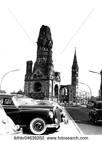 Stock Image - Mercedes in front of Gedächtniskirche, ca. 1960s, Berlin, Germany, Europe. Fotosearch