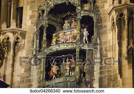 Neues Rathaus, bei Nacht, Munchen, Bayern, Deutschland, Europa View Large Photo Image Stock Image - Neues Rathaus, bei Nacht, Munchen, Bayern, Deutschland, Europa. Fotosearch